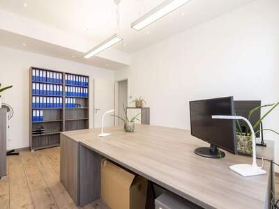 Gewerbeobjekt mieten in 2320 Schwechat