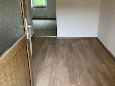 Altbauwohnung kaufen in 2640 Gloggnitz (Bild 2)