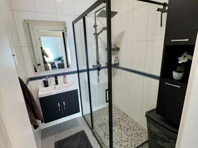 Altbauwohnung mit Balkon kaufen in 8053 Graz (Bild 1)