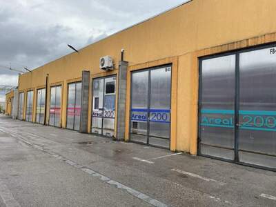 Gewerbeobjekt mieten in 2601 Sollenau