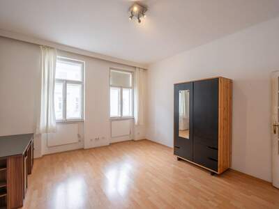 Altbauwohnung mit Balkon kaufen in 1020 Wien (Bild 3)