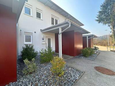 Haus in 4800 Attnang (Bild 1)