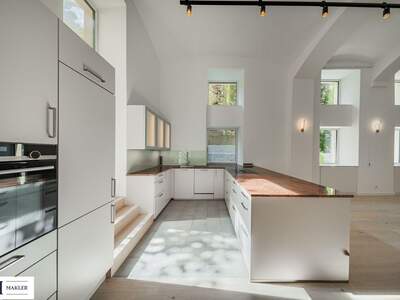 Altbauwohnung mit Balkon kaufen in 1040 Wien (Bild 3)