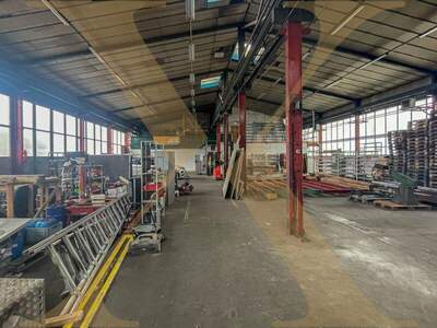 Halle / Lager / Produktion mieten in 4063 Hörsching