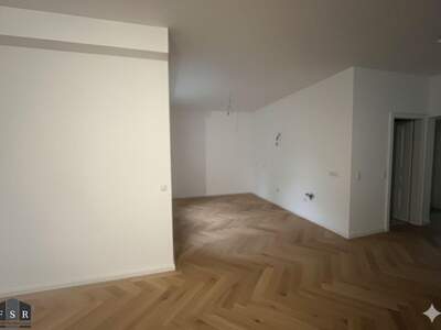 Altbauwohnung kaufen in 1130 Wien (Bild 2)