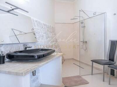 Haus mit Garten kaufen in 74015 Martina Franca (Bild 4)