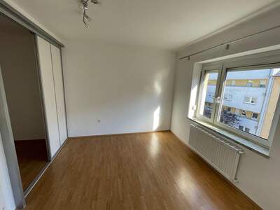 Altbauwohnung mieten in 4020 Linz (Bild 2)