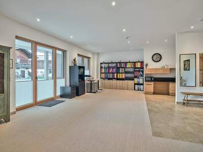 Gewerbeobjekt kaufen in 6372 Oberndorf