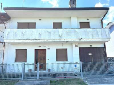 Haus kaufen in 33050 Pertegada (Bild 5)