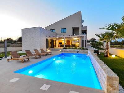 Haus kaufen in 23235 Poljica (Bild 2)