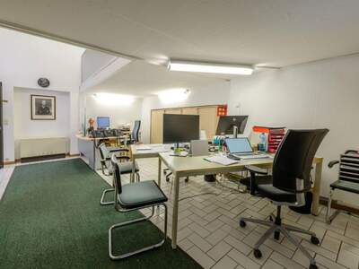 Gewerbeobjekt mieten in 4820 Bad Ischl (Bild 2)
