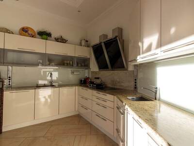 Altbauwohnung kaufen in 1060 Wien (Bild 5)