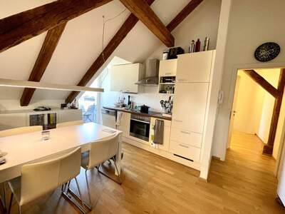 Altbauwohnung mit Balkon kaufen in 8010 Graz (Bild 4)