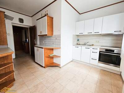 Altbauwohnung kaufen in 9020 Klagenfurt (Bild 2)