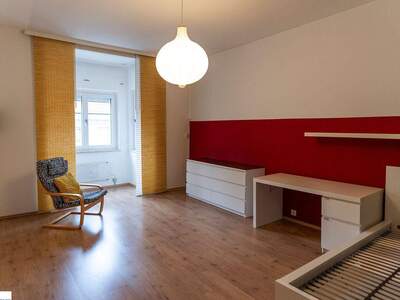 Altbauwohnung kaufen in 6020 Innsbruck (Bild 3)