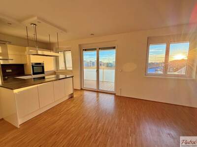 Wohnung mit Balkon kaufen in 4600 Wels (Bild 2)