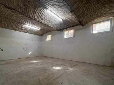 Gewerbeobjekt kaufen in 1140 Wien