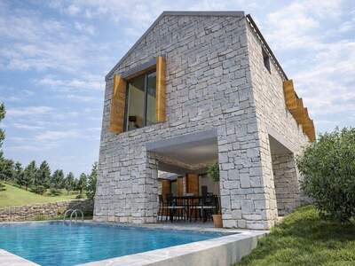 Haus mit Garten kaufen in 23312 Novigrad (Bild 3)