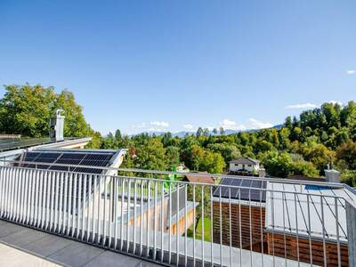 Wohnung mit Balkon kaufen in 9210 Pörtschach (Bild 2)