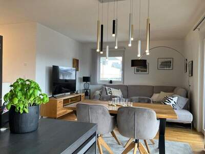 Etagenwohnung kaufen in 5302 Henndorf