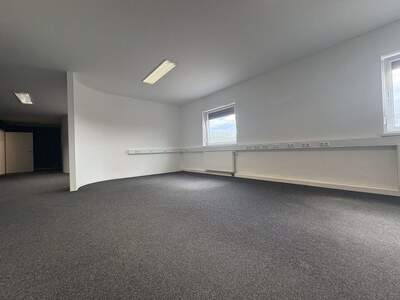 Gewerbeobjekt mieten in 4971 Aurolzmünster (Bild 5)