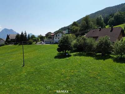 Grundstück kaufen in 4814 Neukirchen