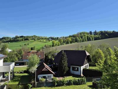 Wohnung mit Balkon mieten in 4701 Bad Schallerbach (Bild 2)