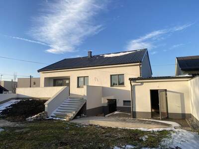 Einfamilienhaus kaufen in 7100 Neusiedl (Bild 2)