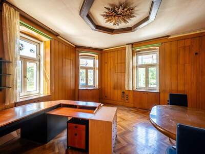 Altbauwohnung kaufen in 1070 Wien (Bild 1)