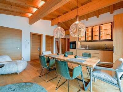 Wohnung mit Balkon kaufen in 6236 Alpbach (Bild 2)