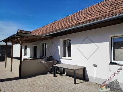 Mehrfamilienhaus kaufen in 2443 Deutsch (Bild 2)