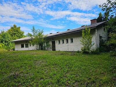 Grundstück kaufen in 9220 Velden