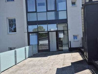 Gewerbeobjekt mieten in 4910 Ried