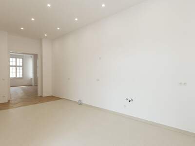 Altbauwohnung mit Balkon mieten in 1140 Wien (Bild 4)