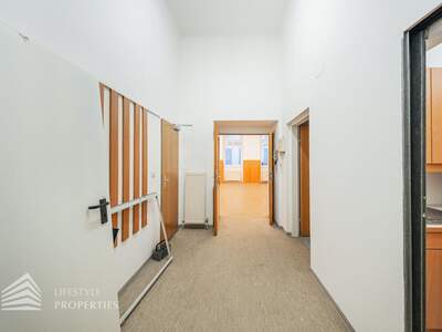 Altbauwohnung kaufen in 1080 Wien (Bild 3)