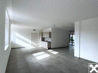 Gewerbeobjekt mieten in 4894 Oberhofen (Bild 1)