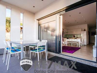Wohnung mit Balkon kaufen in 23250 Košljun (Bild 1)