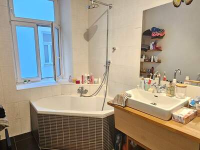 Altbauwohnung kaufen in 1020 Wien (Bild 3)