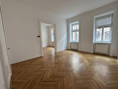 Altbauwohnung kaufen in 1180 Wien (Bild 1)