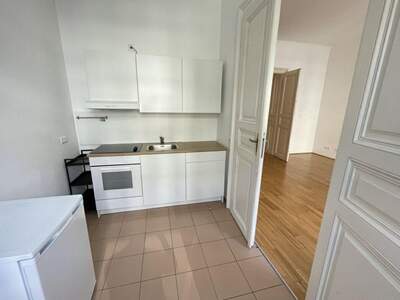 Altbauwohnung kaufen in 1090 Wien (Bild 1)