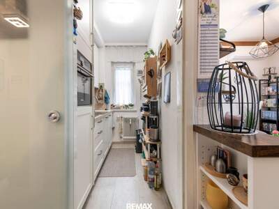 Altbauwohnung mit Balkon kaufen in 5640 Bad Gastein (Bild 3)