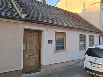 Haus kaufen in 2062 Großkadolz