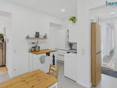 Altbauwohnung kaufen in 1150 Wien (Bild 1)