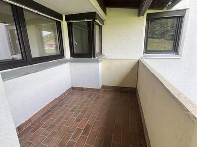 Wohnung mit Balkon kaufen in 9521 Treffen (Bild 2)