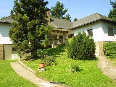 Mehrfamilienhaus kaufen in 9722 Puch (Bild 1)