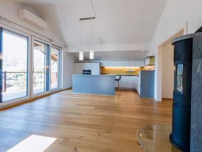 Dachgeschosswohnung kaufen in 4893 Zell
