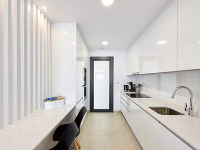 Wohnung mit Balkon kaufen in 3502 Benidorm (Bild 5)