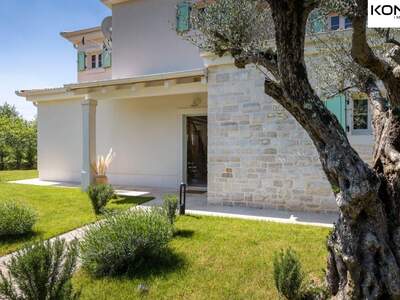 Haus kaufen in 52440 Porec (Bild 5)