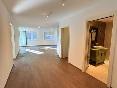 Wohnung mit Balkon kaufen in 6080 Igls (Bild 5)