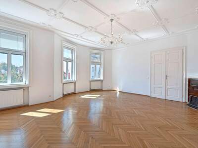 Altbauwohnung mit Balkon kaufen in 1190 Wien (Bild 1)